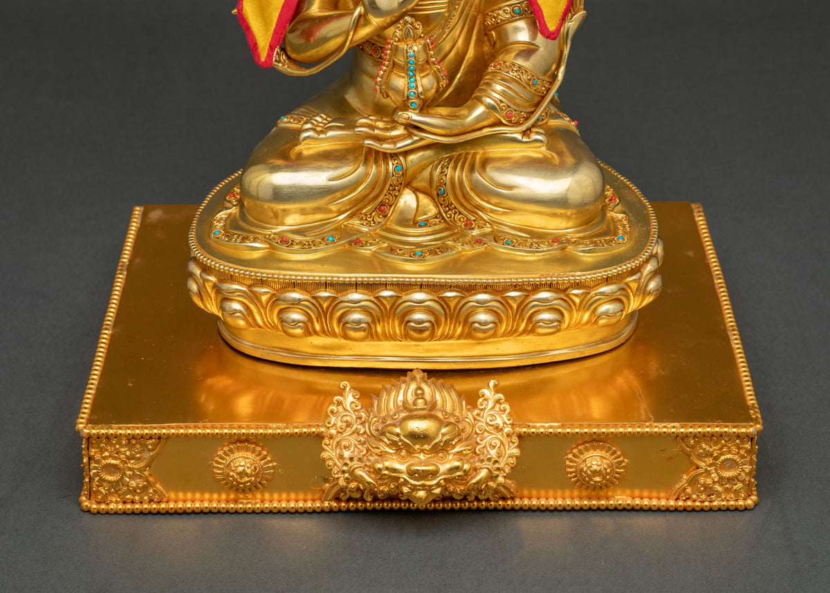 Je Tsong khapa Statue
