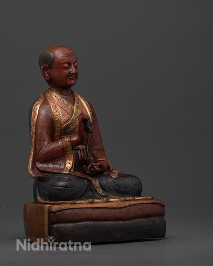 Rare Sakya Master Statue – Meticulous Himalayan Craftsmanship