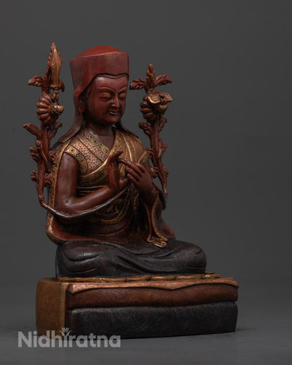 Rare Sakya Master Statue – Meticulous Himalayan Craftsmanship