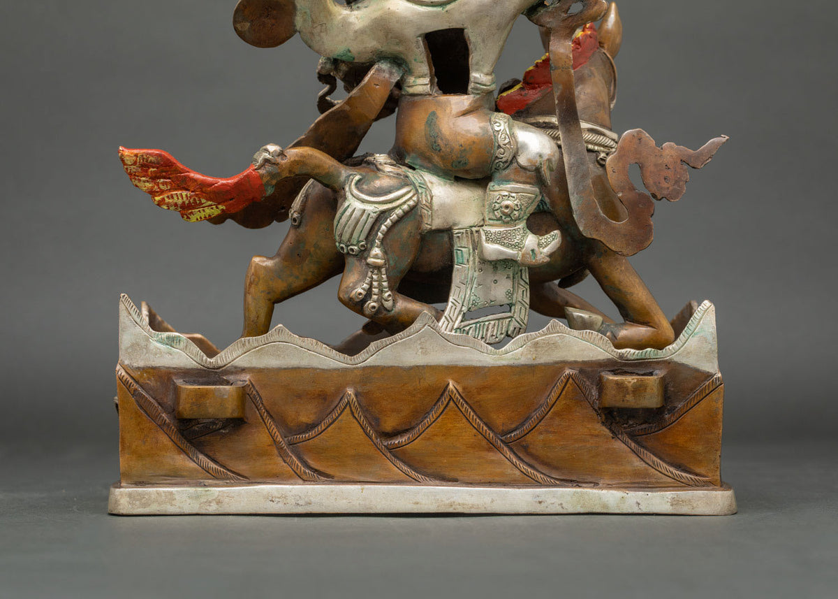 Oxidized King Gesar Statue | Traditional Tibetan Warrior Artwork