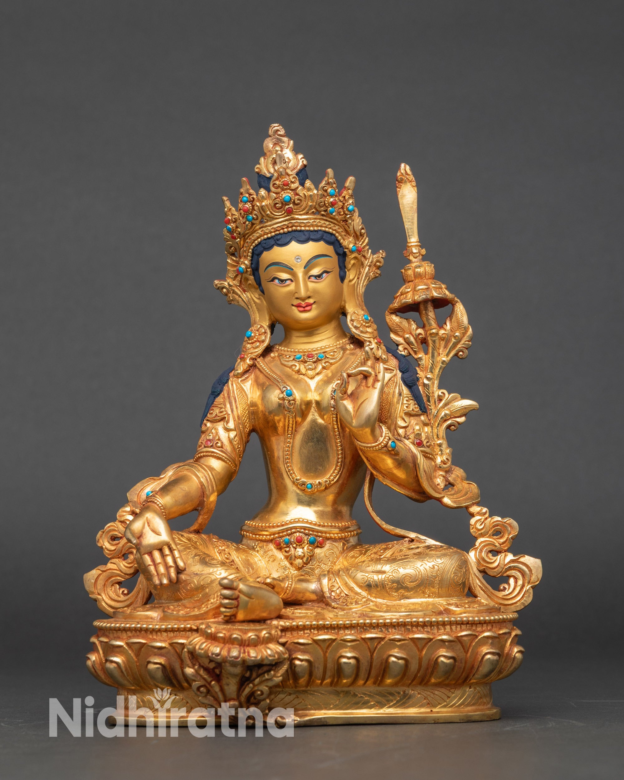 Lhamo Özer Chenmo Radiant Light Tara luminous gold statue Buddhist sculpture