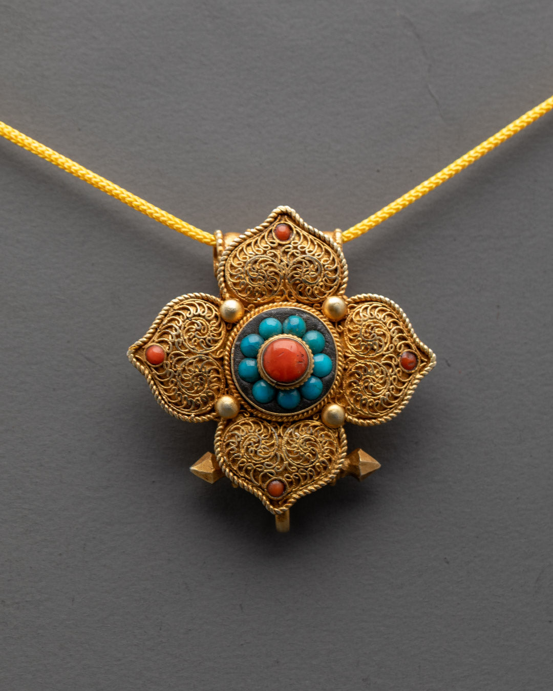 Tibetan Locket | Gold-Plated Tibetan Spiritual Amulet