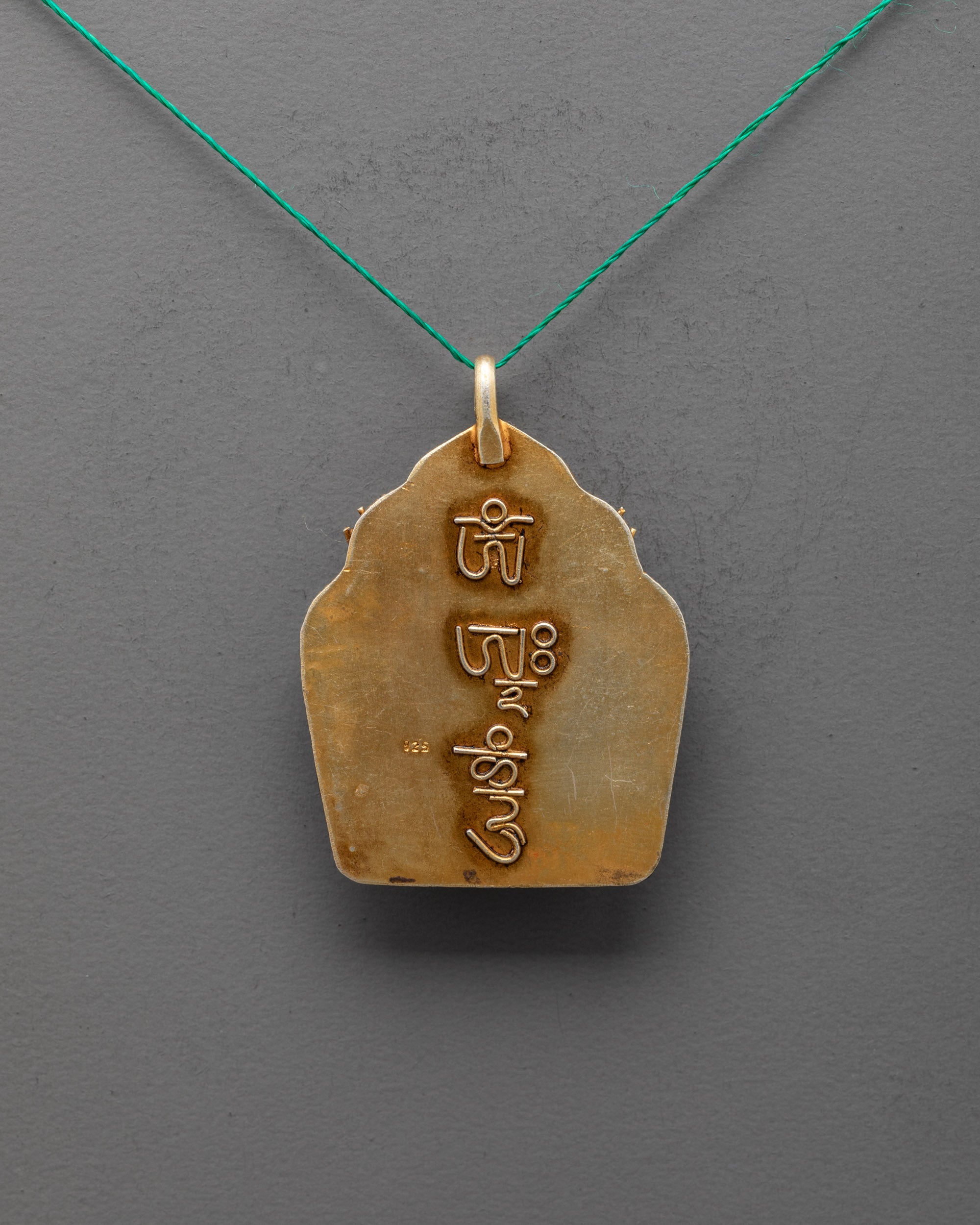 Buddhist Garuda Prayer Locket | Traditional Amulet of Courage