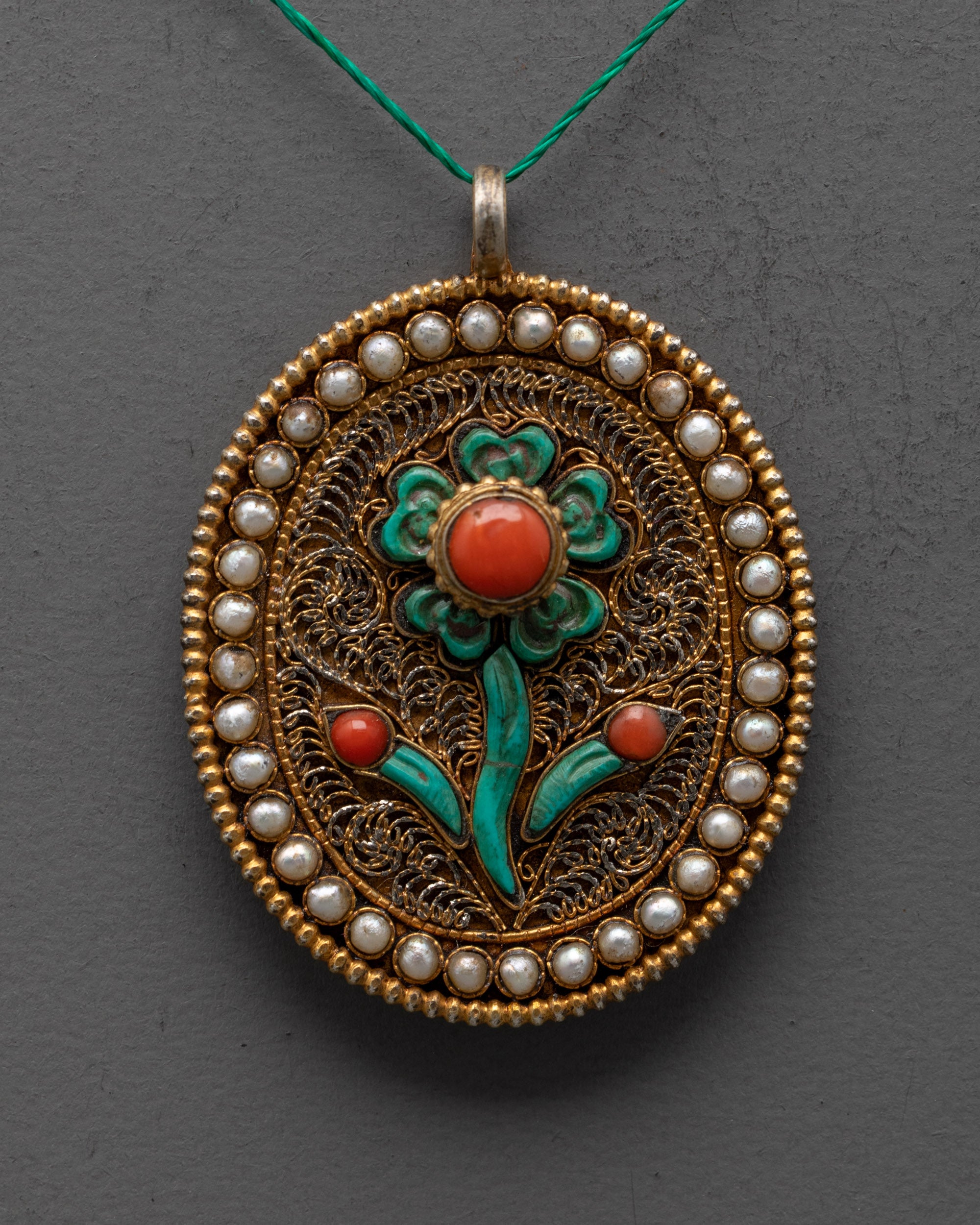Elegant Flower Locket | Traditional Himalayan Jewelry