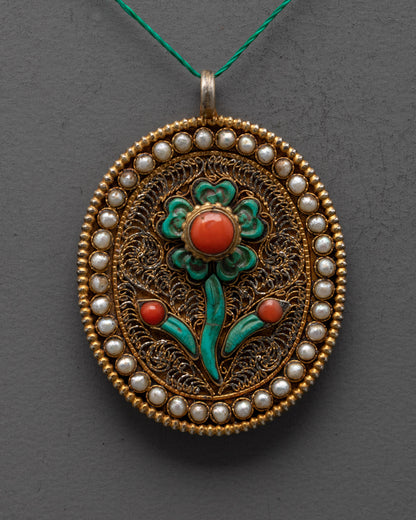 Elegant Flower Locket | Traditional Himalayan Jewelry