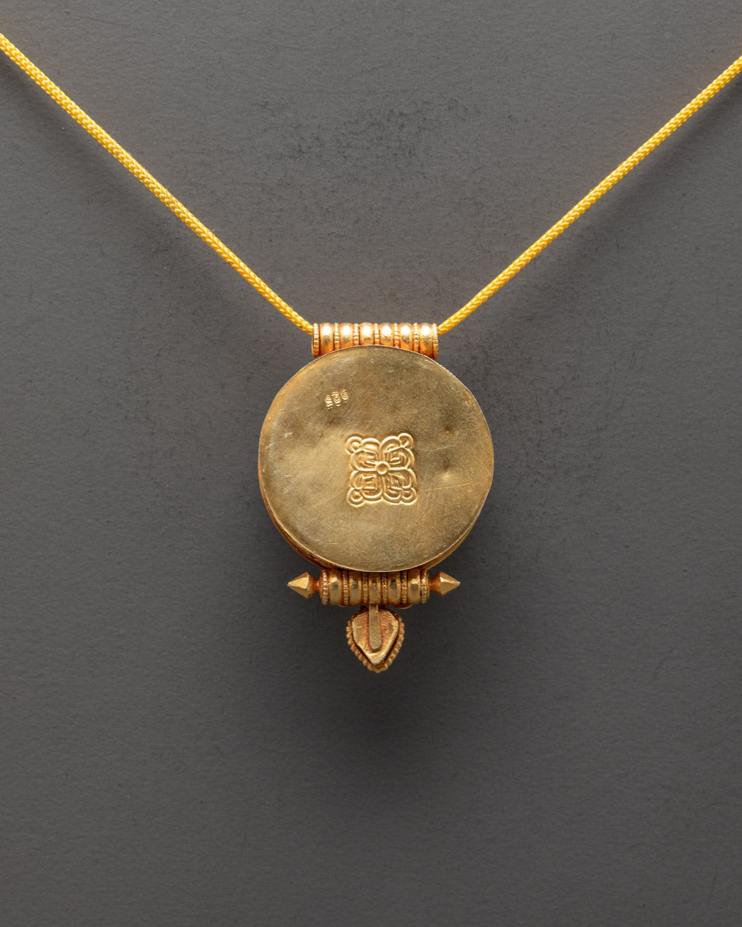 Tibetan Ghau Locket | Sacred Pendant for Meditation