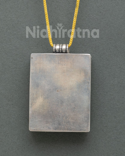 Chenrezig Ghau Locket | Tibetan Buddhist Compassion Pendant