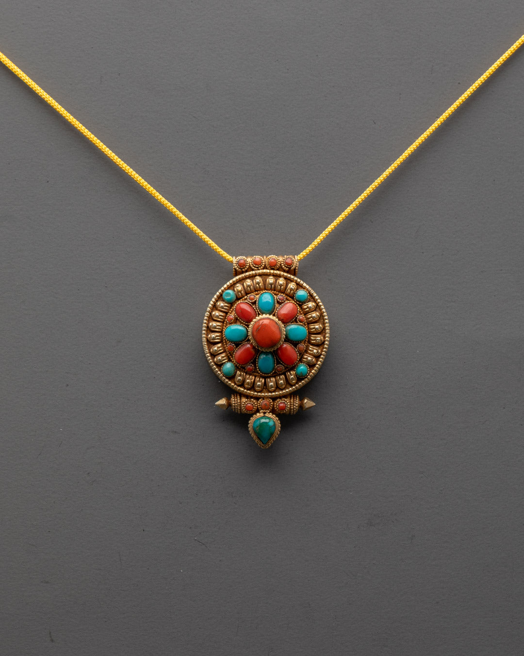 Pendant Locket | Elegant Jewelry for Spiritual