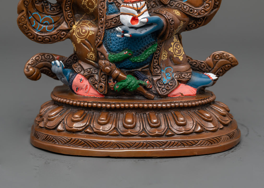 Mahakala Bernagchen Statue: Guardian of Wisdom