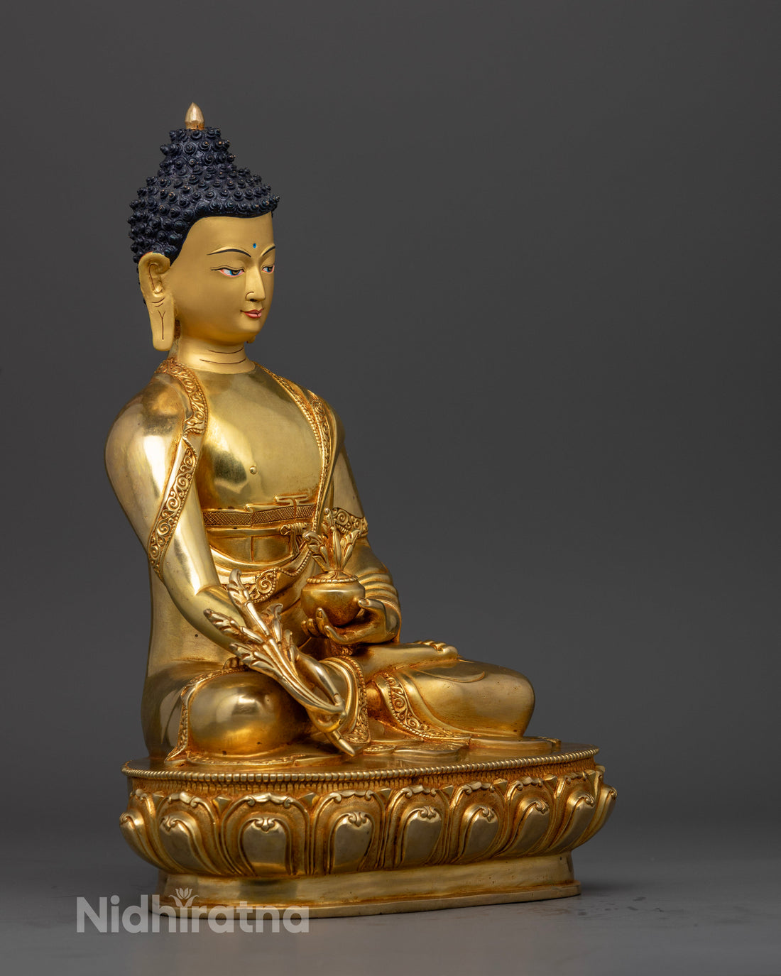 Medicine Buddha Statue: Timeless Icon of Compassion