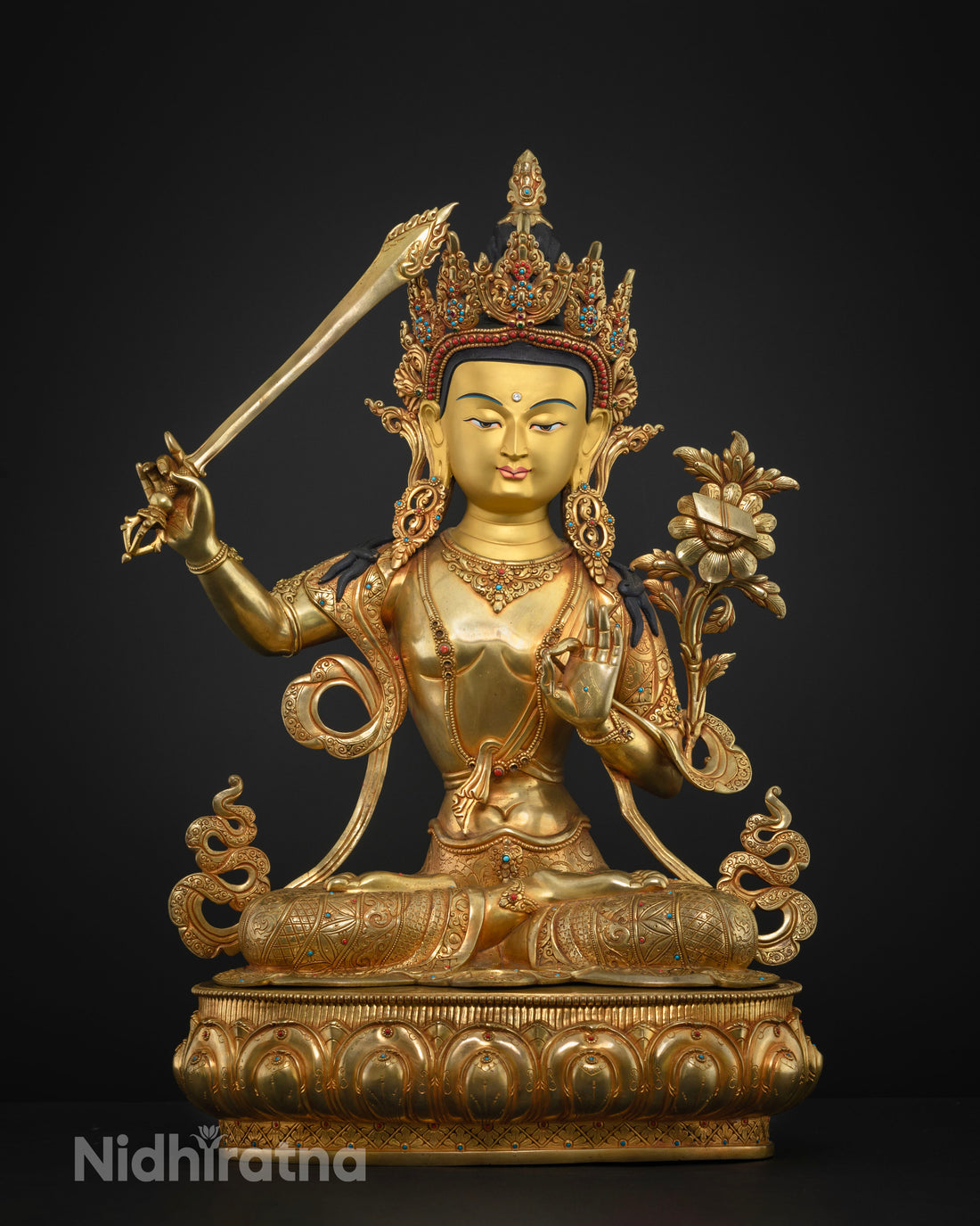 Manjushri Bodhisattva Statue: Perfect for Prayer