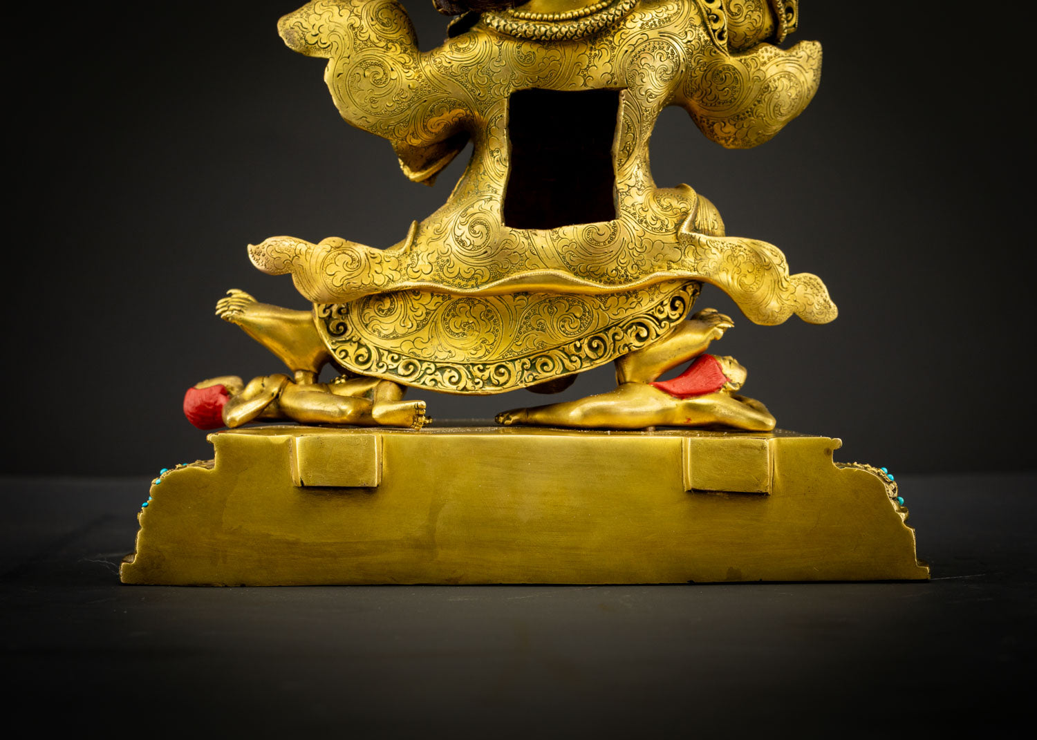 Mahakala Bernagchen Sculpture – Fierce Dharma Protector