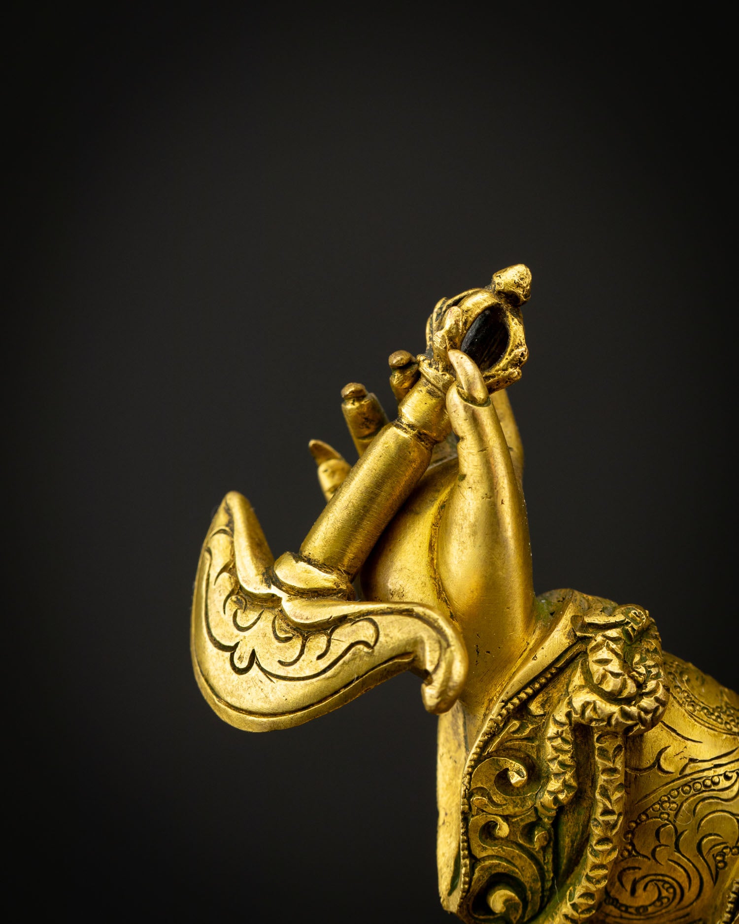 Mahakala Bernagchen Sculpture – Fierce Dharma Protector