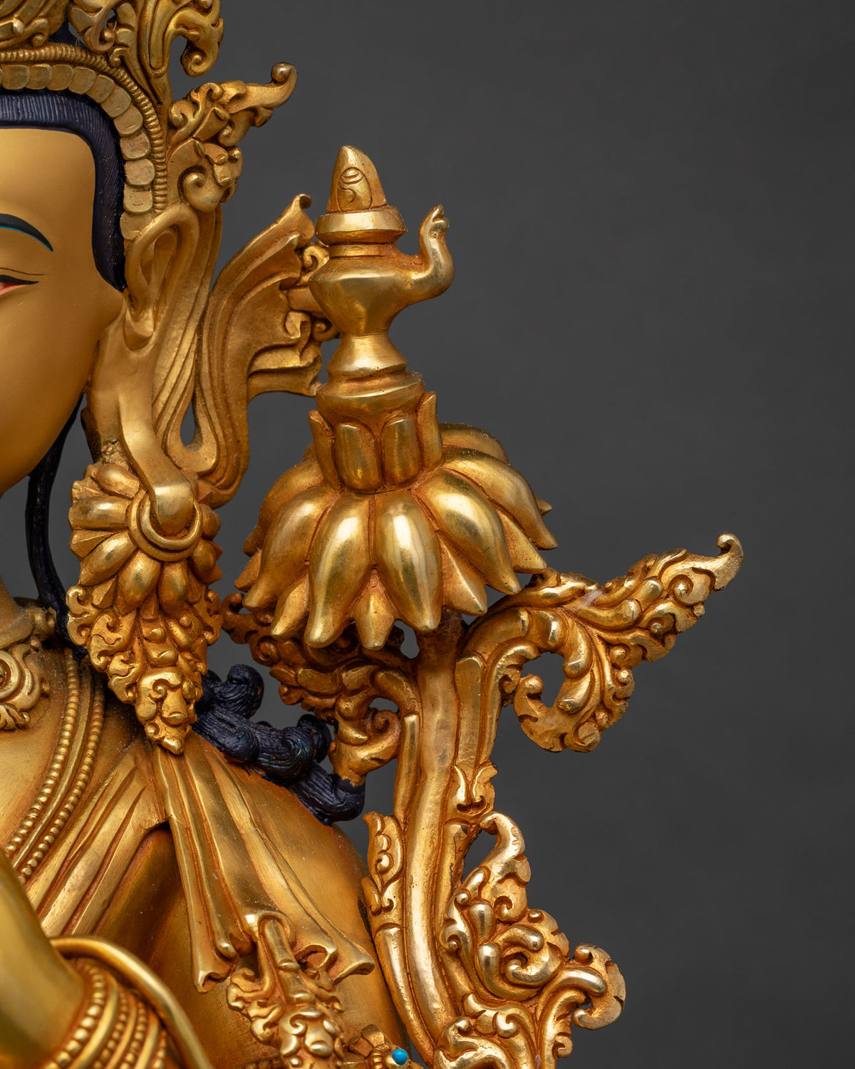 Maitreya Buddha Statue
