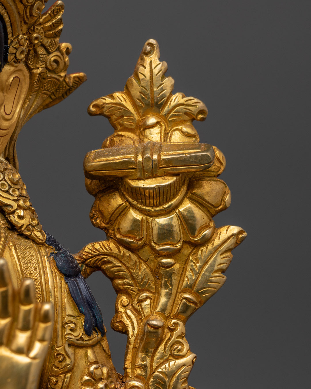 Manjushri Bodhisattva Statue | Symbol of Wisdom in Buddhism