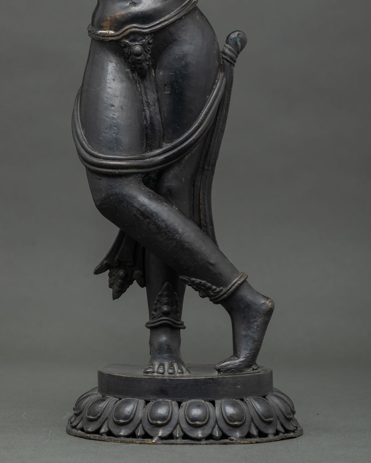 Maya Devi Statue