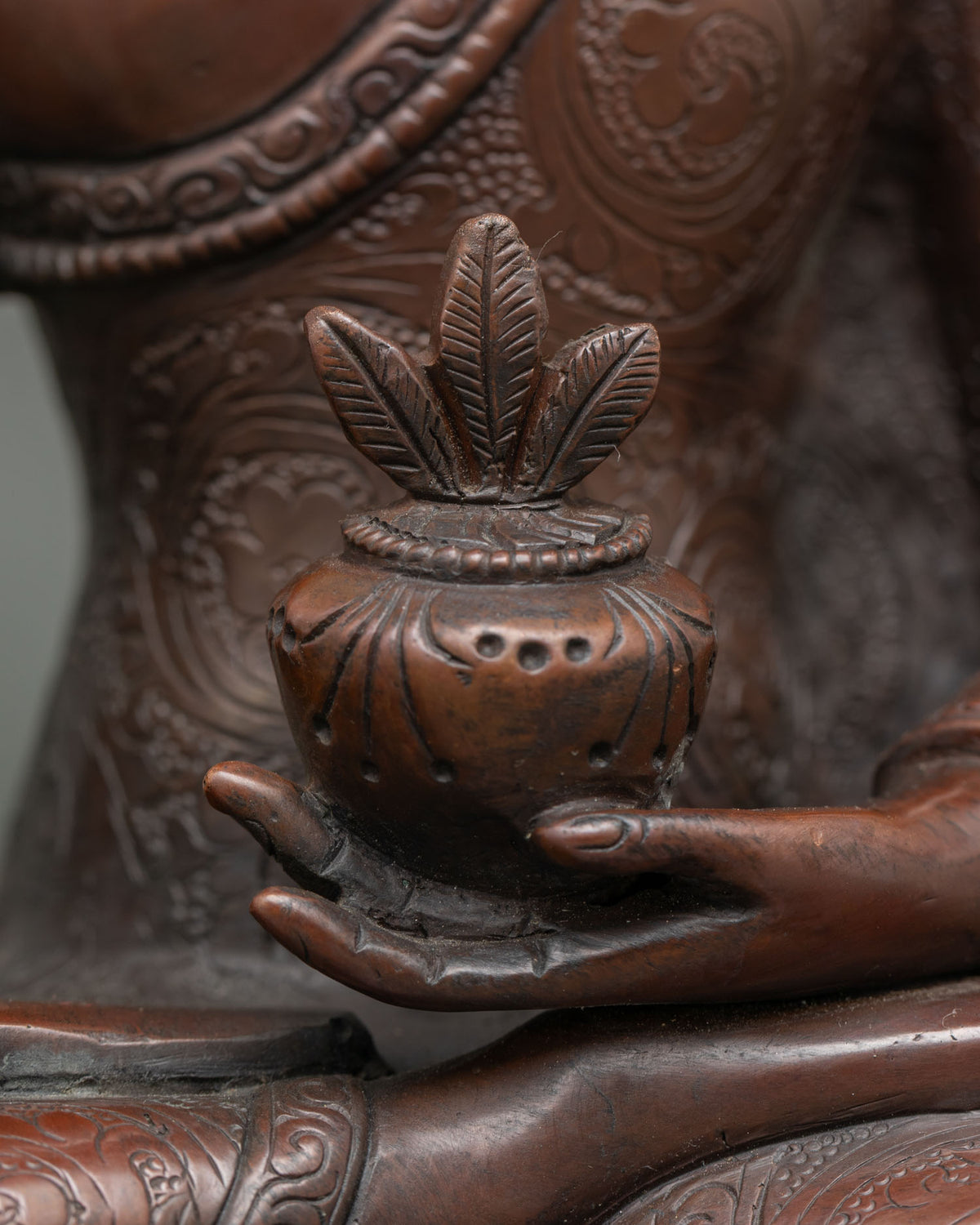 Medicine Buddha Statue | Sacred Symbol of Healing and Compassion