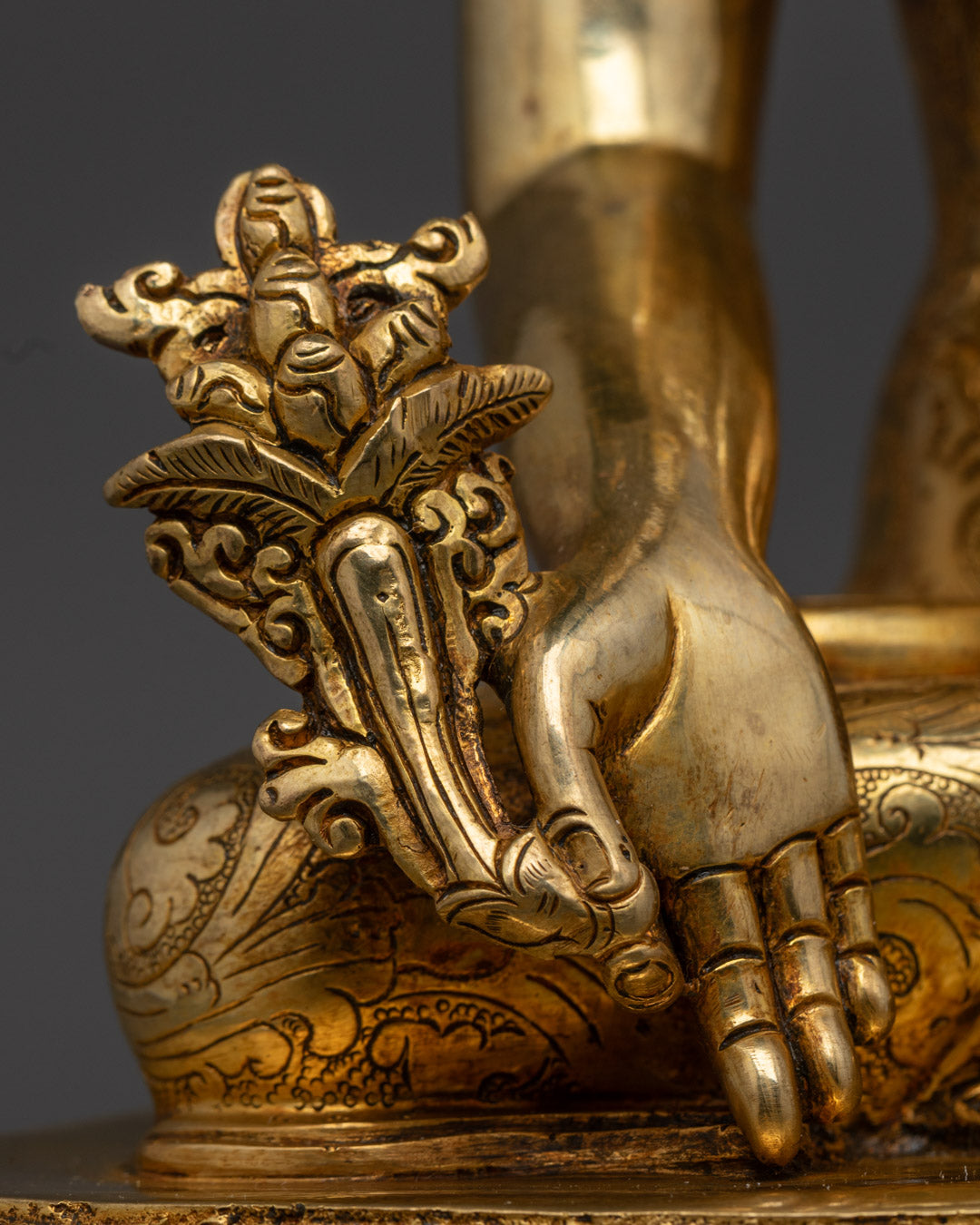 Medicine Buddha Statue | Symbol of Health & Tranquility
