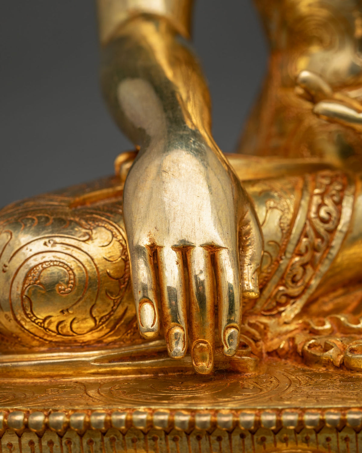 Buddha Mitrugpa Statue | Fine Nepalese Craftsmanship