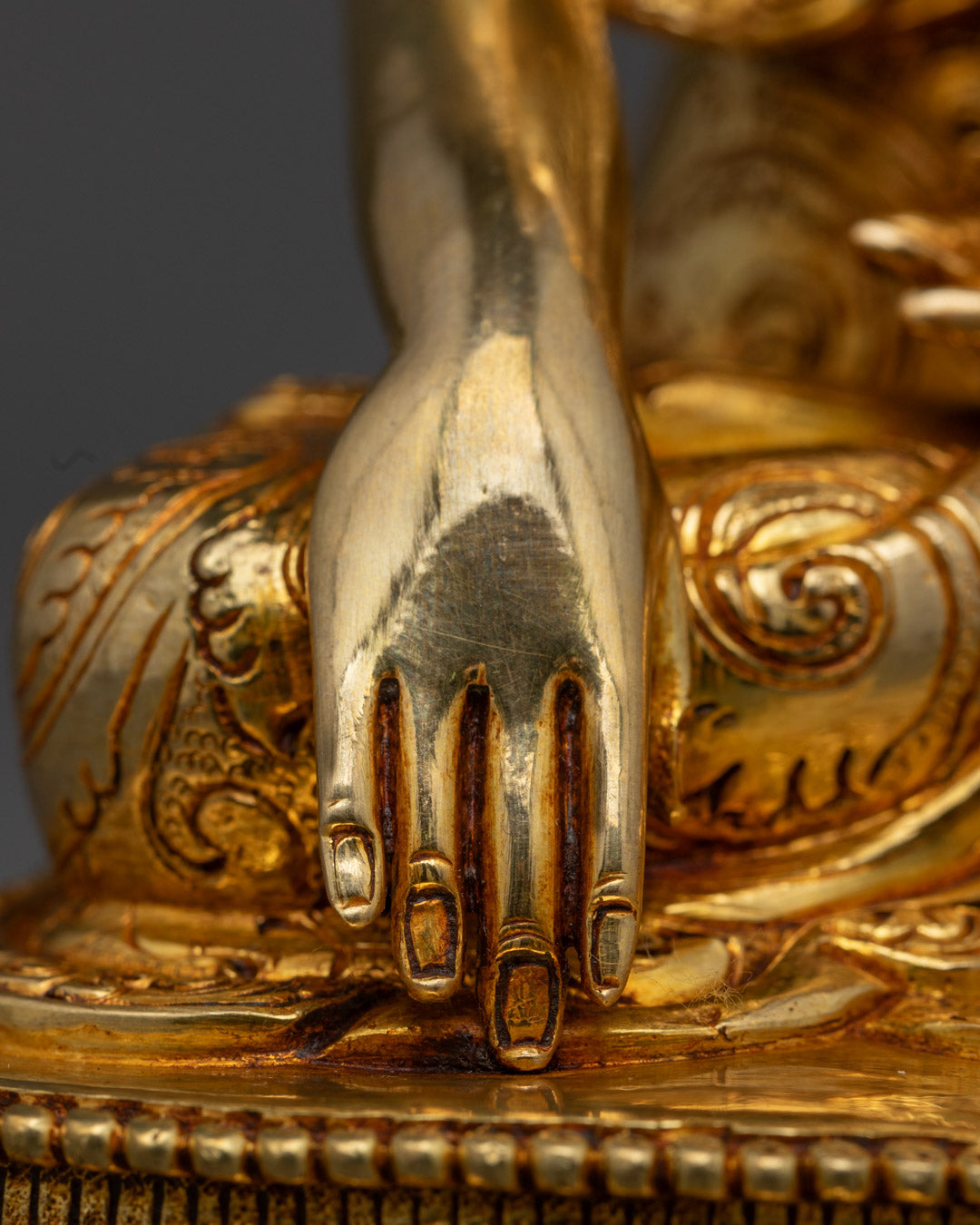 Handmade Mitrugpa Statue | Symbol of Fearlessness & Clarity