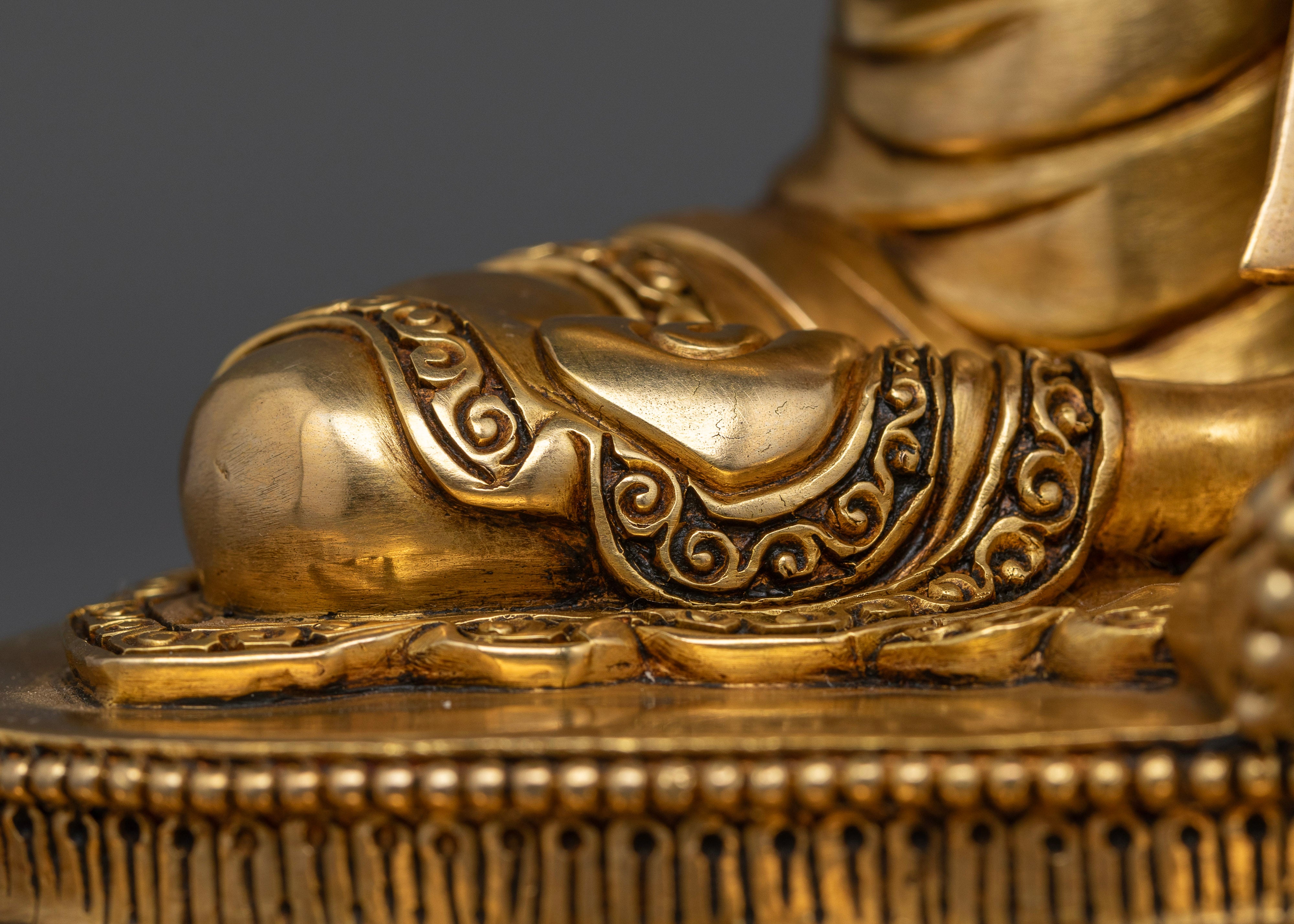 Nagarjuna: Master of Emptiness and Wisdom in Mahayana Buddhism