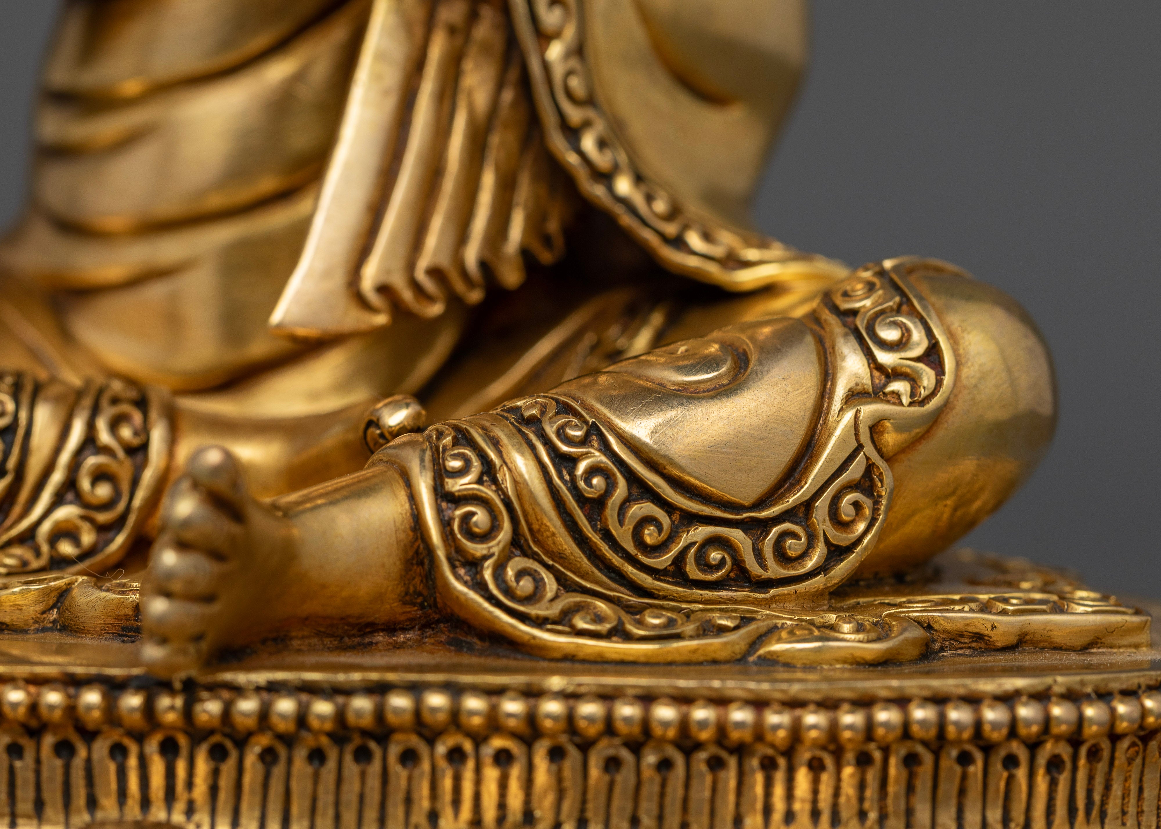 Nagarjuna: Master of Emptiness and Wisdom in Mahayana Buddhism