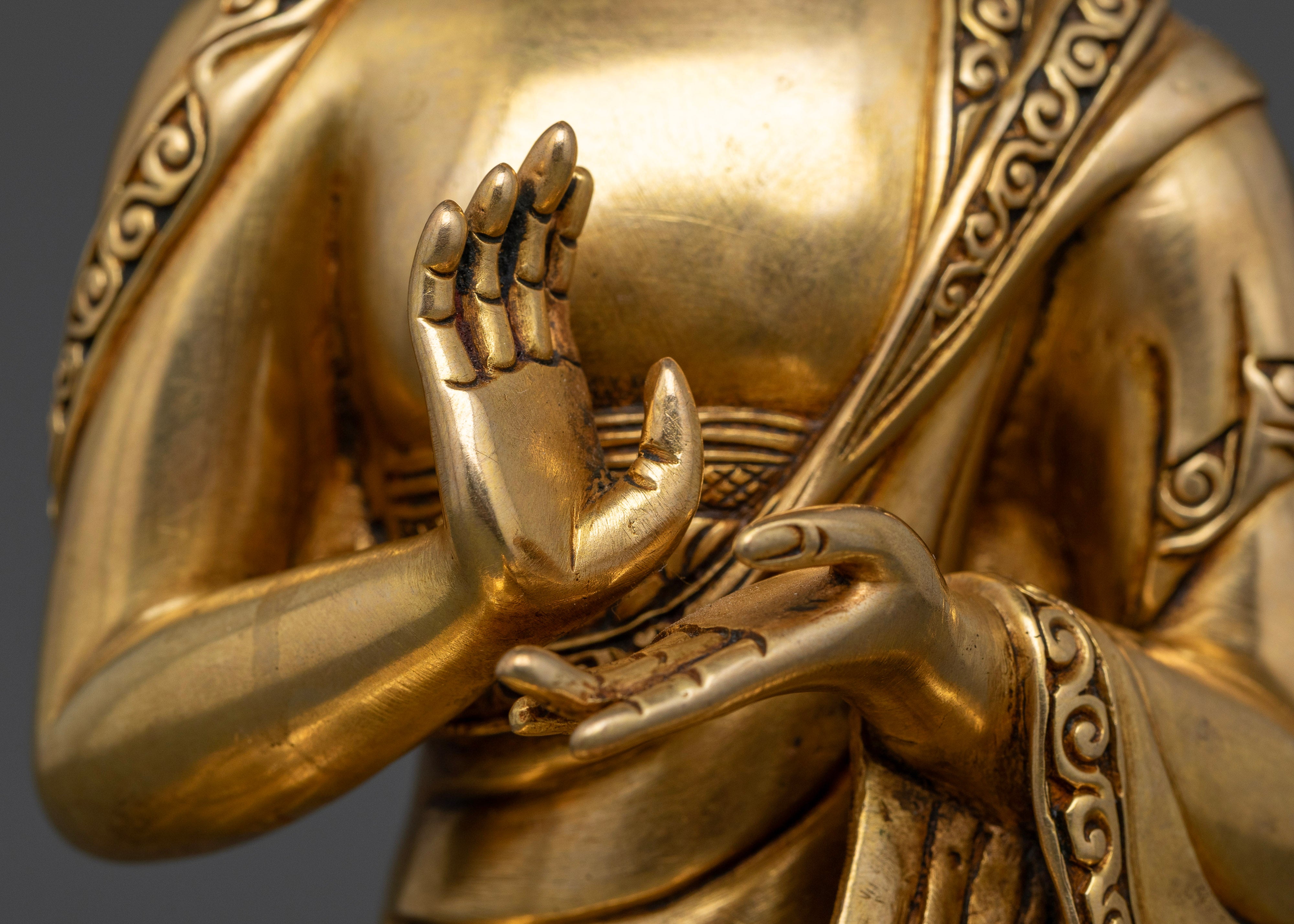 Nagarjuna: Master of Emptiness and Wisdom in Mahayana Buddhism