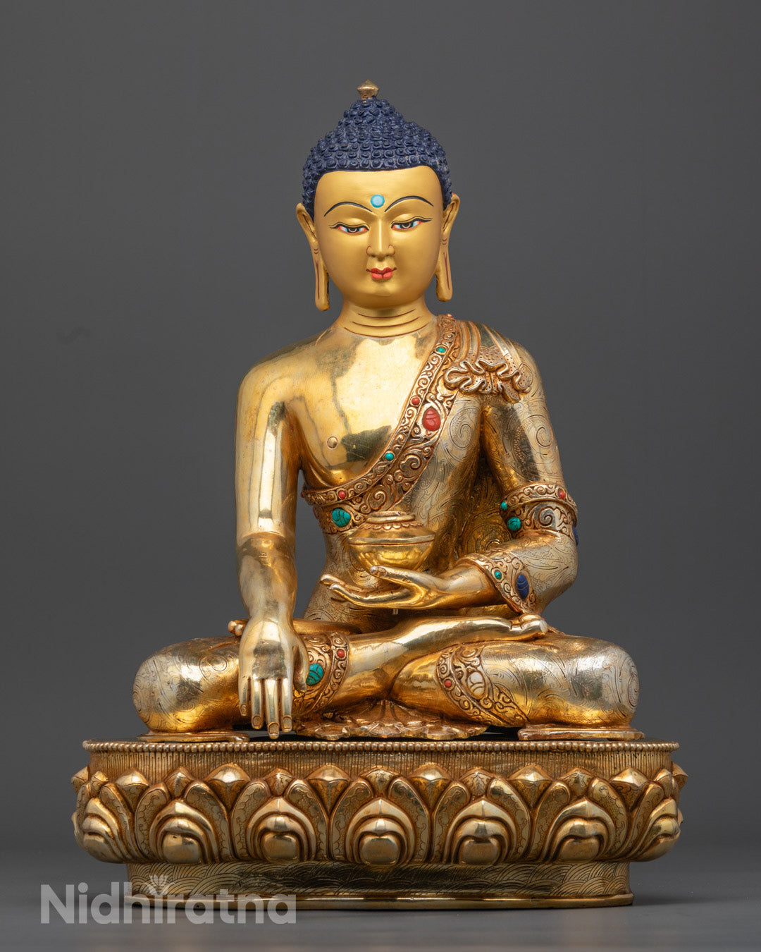 Nepalese Shakyamuni Buddha Statue | Gold Face
