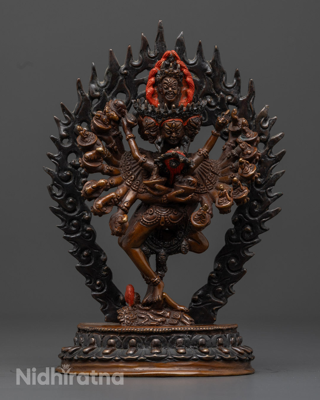 Oxidized He Vajra Statue | Traditional Tibetan Artwork