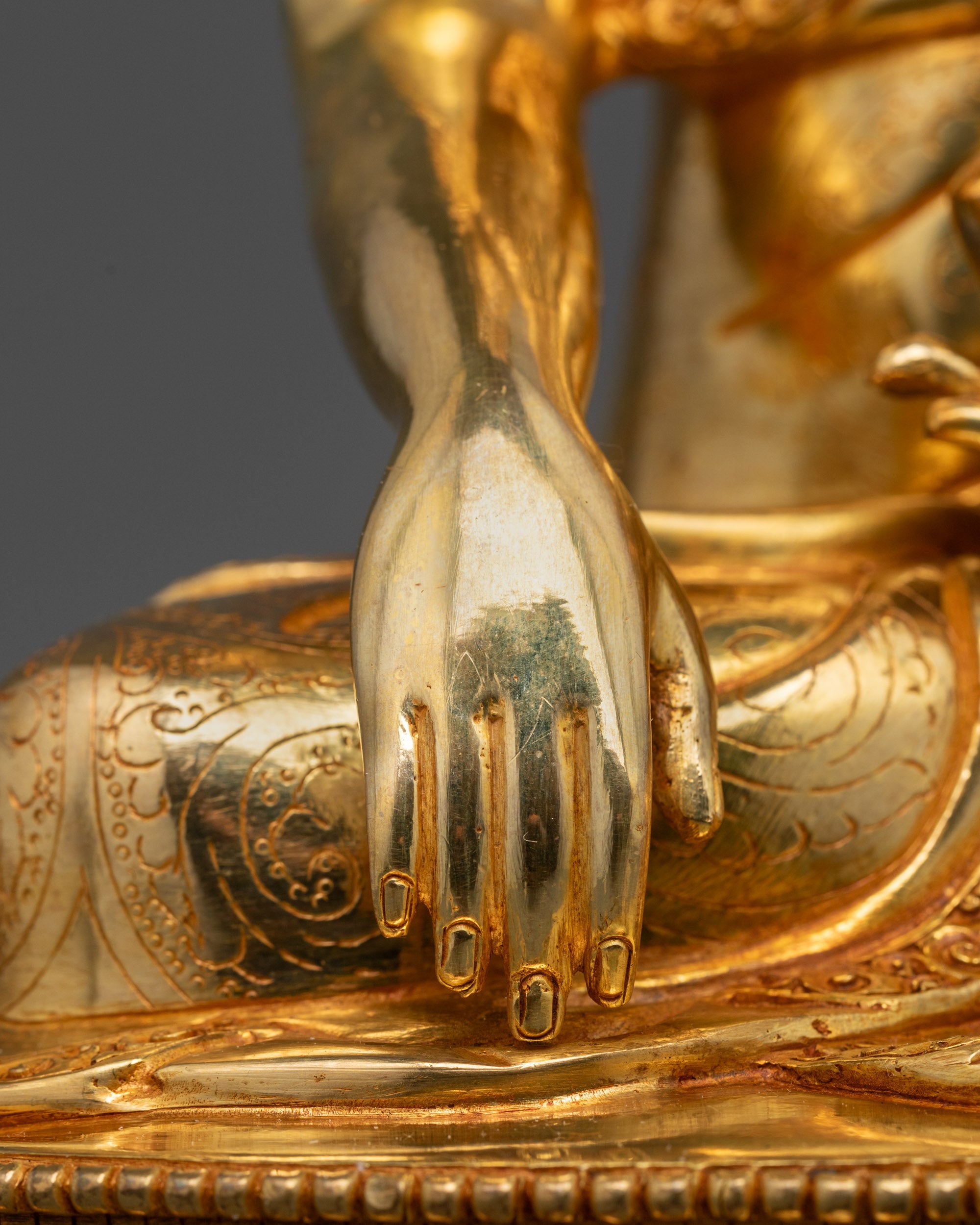 Rear View of the Handcrafted Shakyamuni Buddha Statue with Sacred Chamber