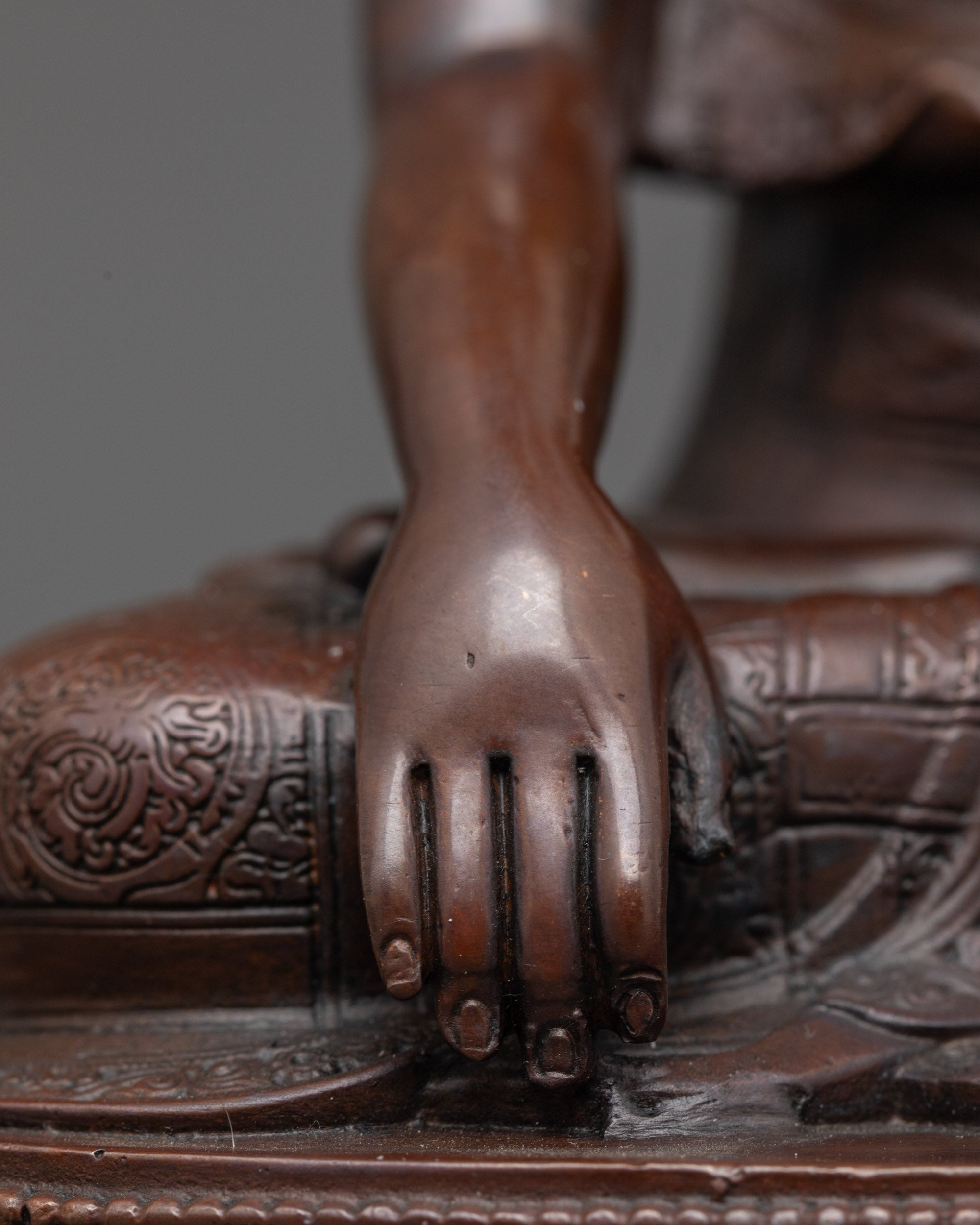 Rear view of Shakyamuni Buddha Statue highlighting lotus throne, robe patterns