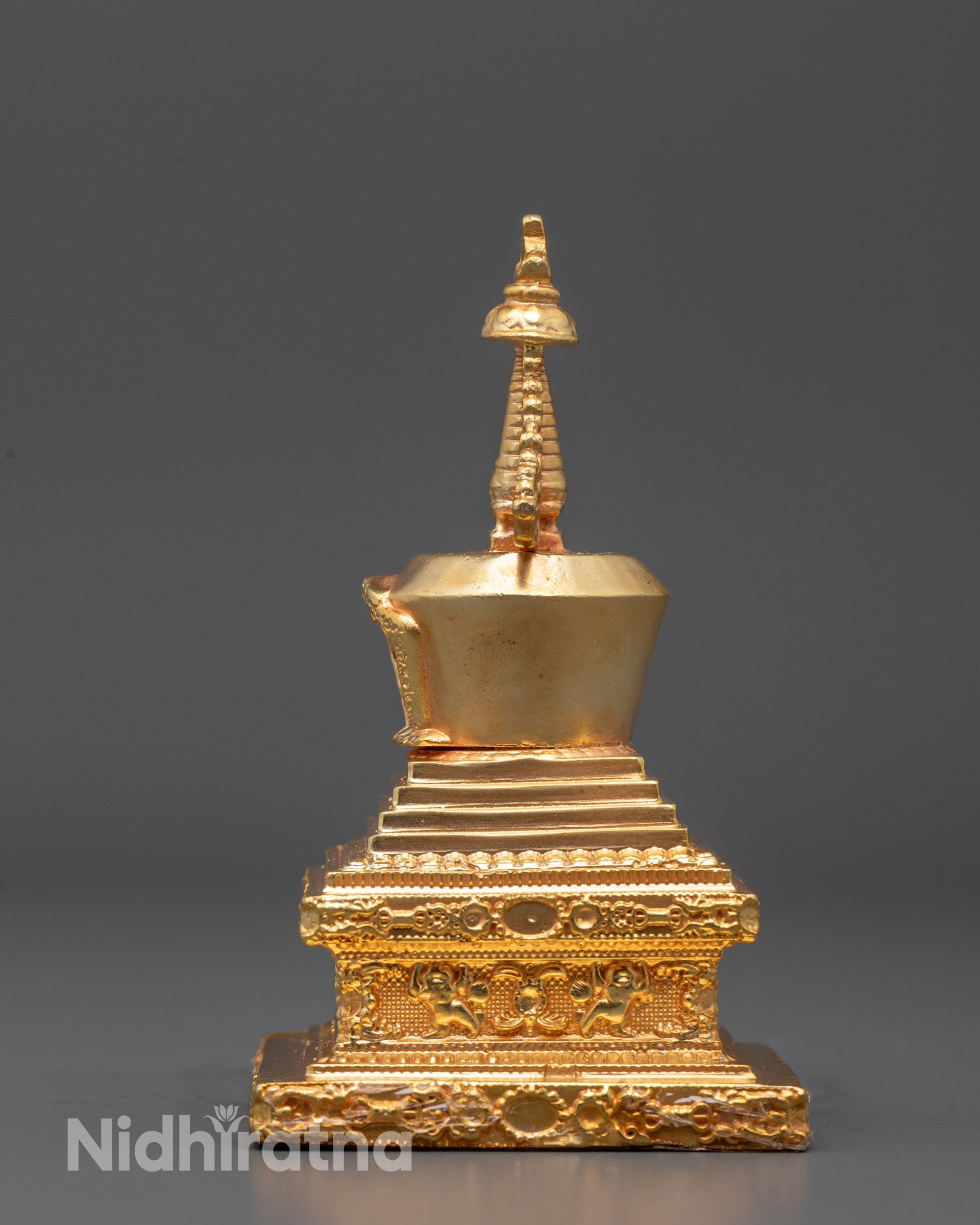 Shakyamuni Buddha Stupa | Meditation Room Temple Decor
