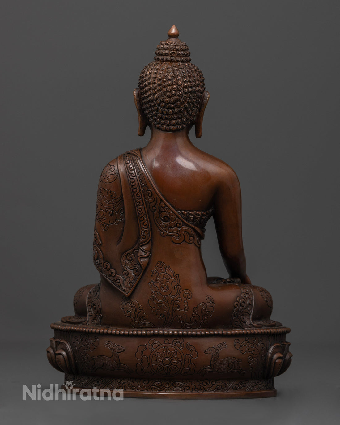 Shakyamuni Buddha Statue: Icon of Compassion