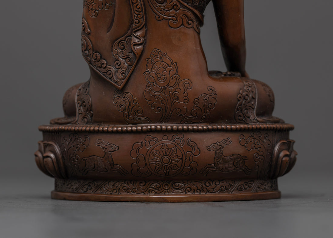 Shakyamuni Buddha Statue: Icon of Compassion