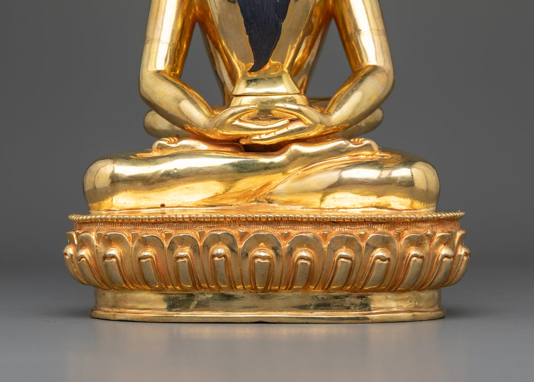 Samantabhadra with Consort in Golden Harmony