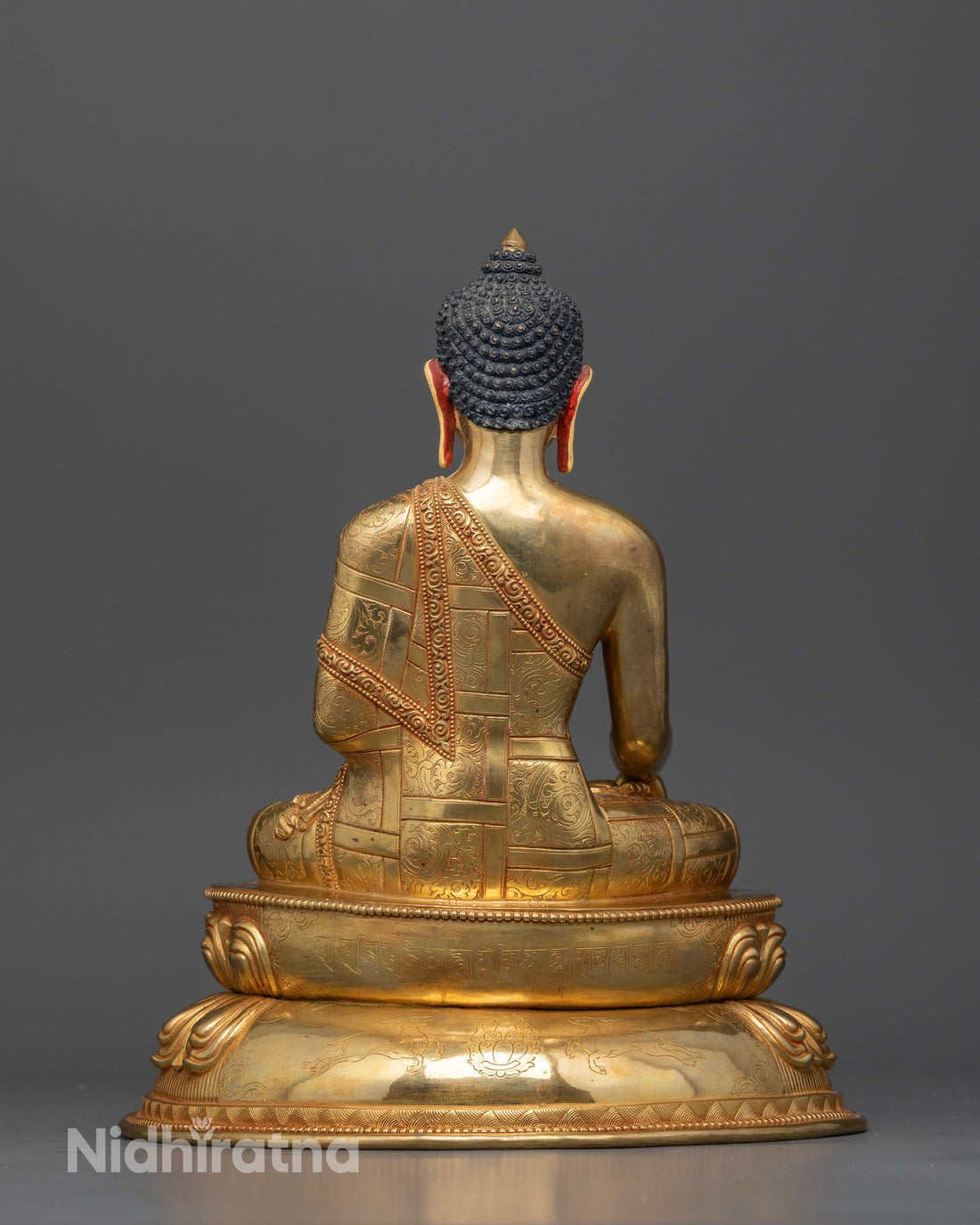 Impeccably Crafted Shakyamuni Buddha Statue