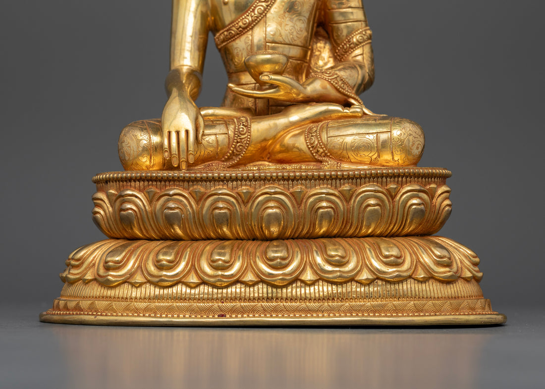 Impeccably Crafted Shakyamuni Buddha Statue