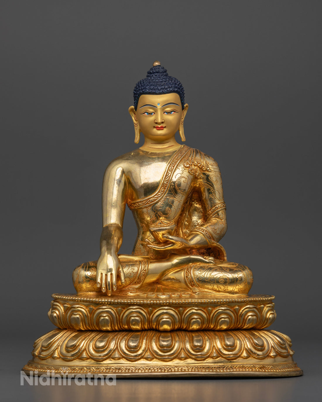 Divine Shakyamuni Buddha Statue