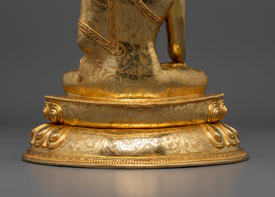 Divine Shakyamuni Buddha Statue