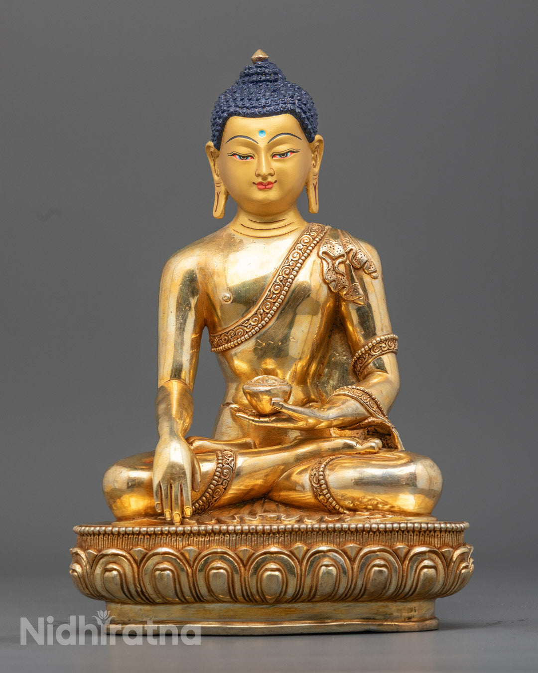 Golden Shakyamuni Buddha Statue | Enlightened Buddha