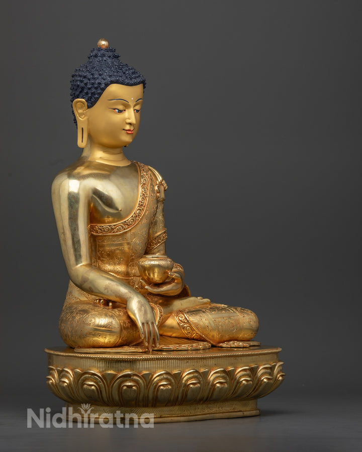 Himalayan Shakyamuni Buddha Statue | Traditional Nepalese Craftsmanship