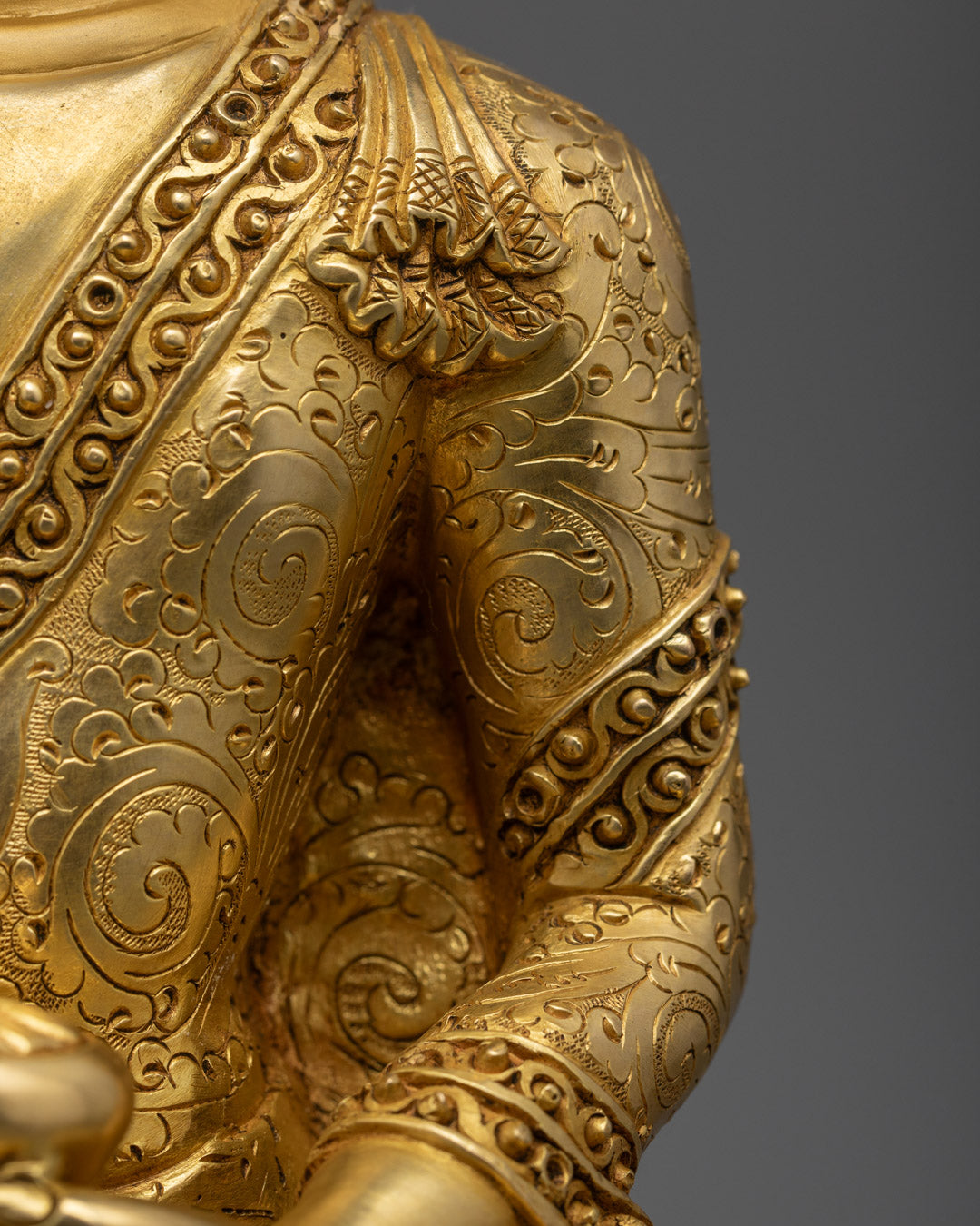 Hand-Carved Shakyamuni Buddha Statue | Nepalese Art