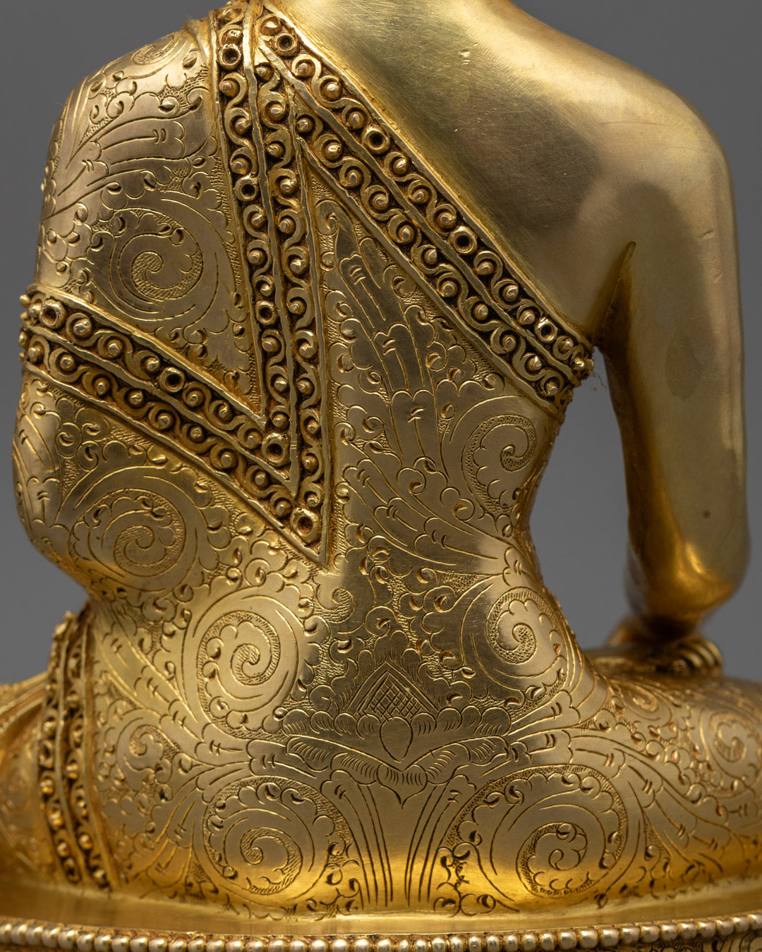 Hand-Carved Shakyamuni Buddha Statue | Nepalese Art