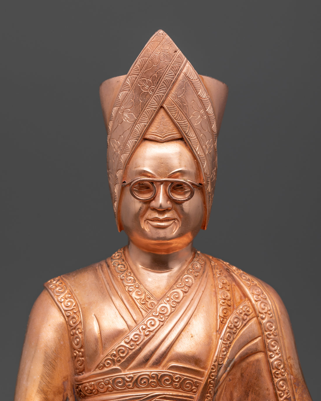 Majestic Potrait in copper oxidize of Sakya Trizin