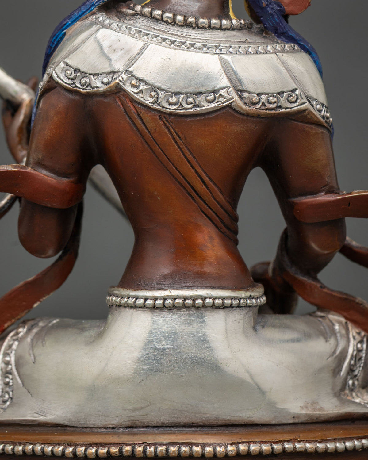 Saraswati Goddess Statue | Symbols of Purity & Enlightenment