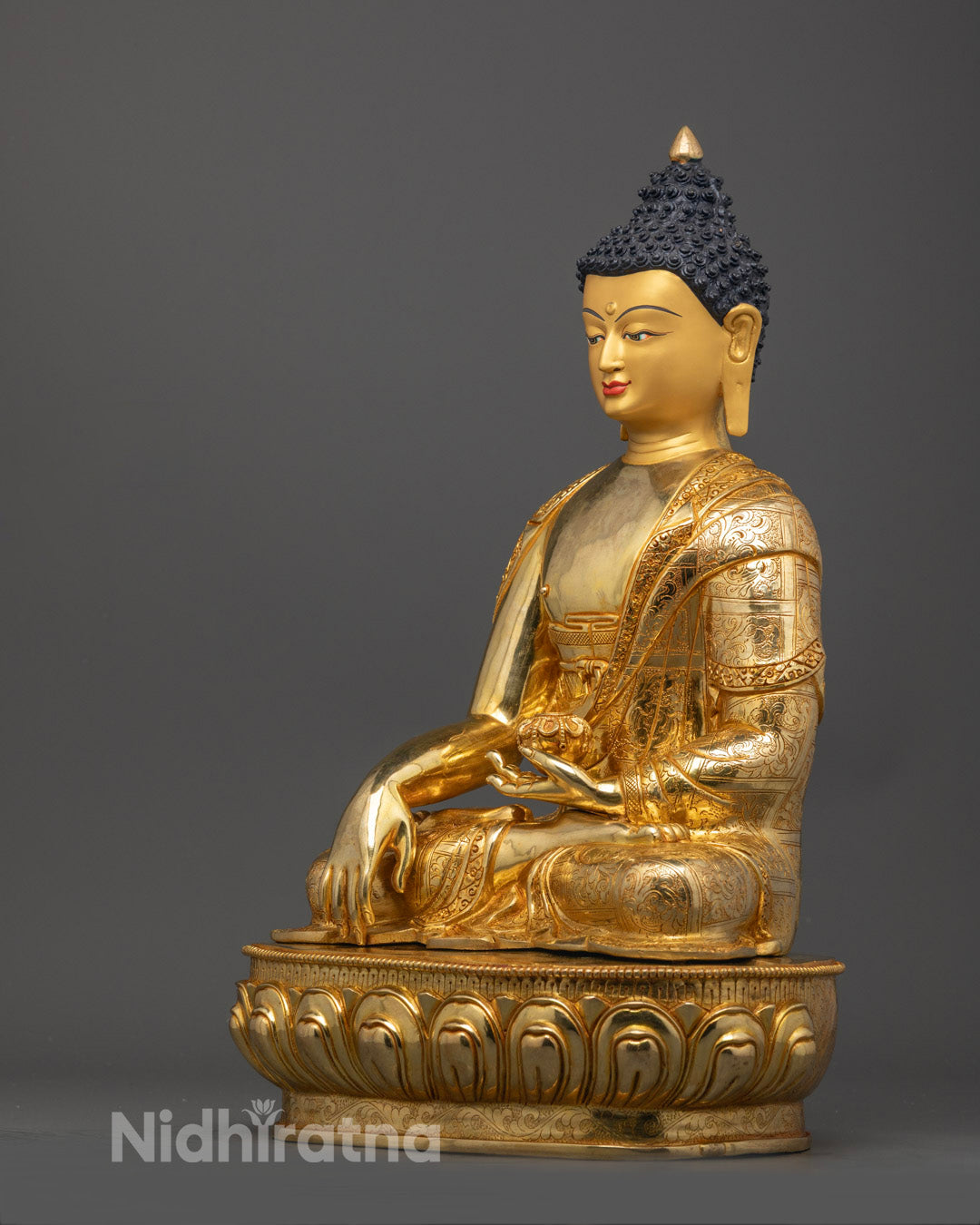Nepalese Shakyamuni Buddha Statue | Buddhist Artwork
