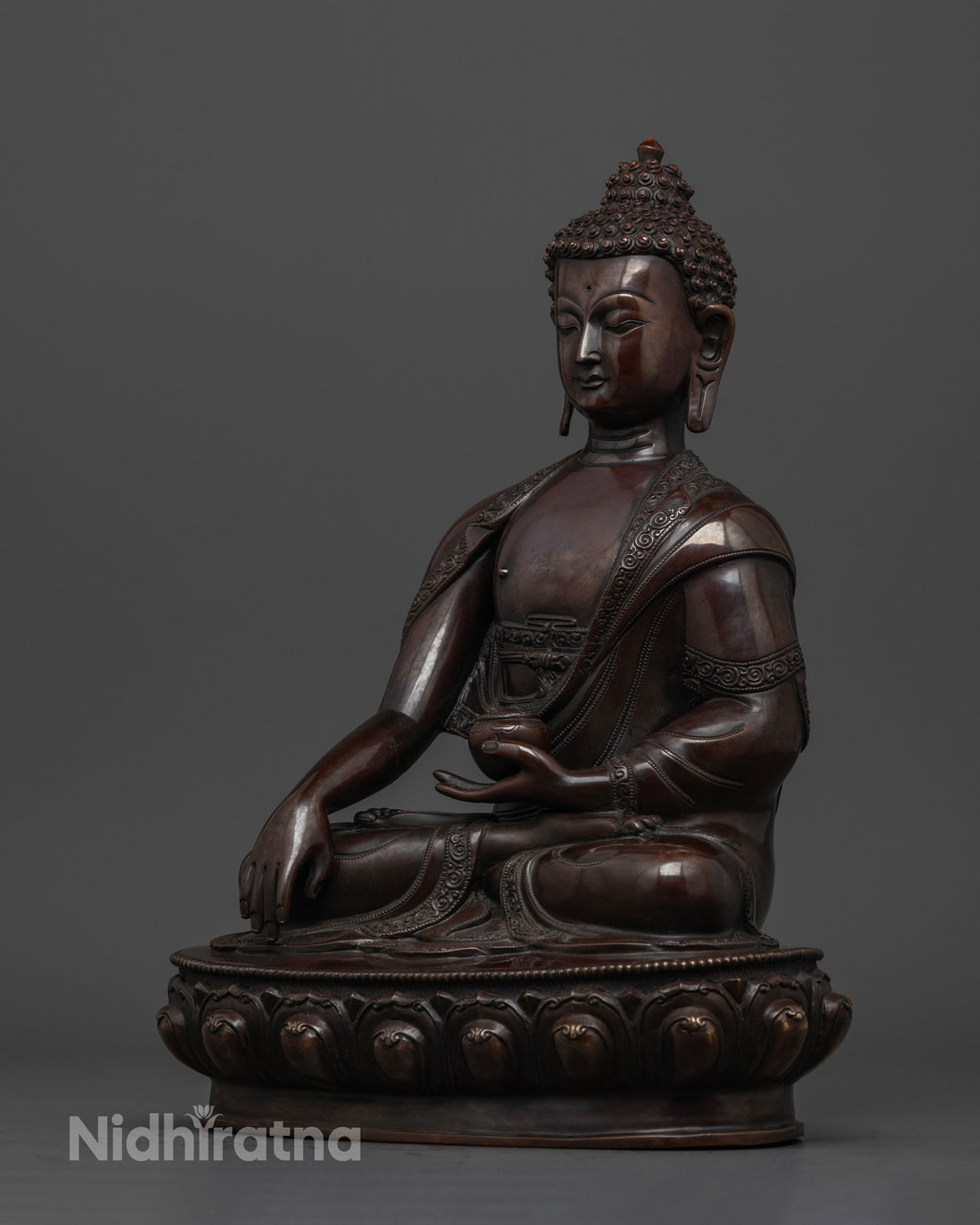 durable oxidized copper statue of Shakayamuni Buddha