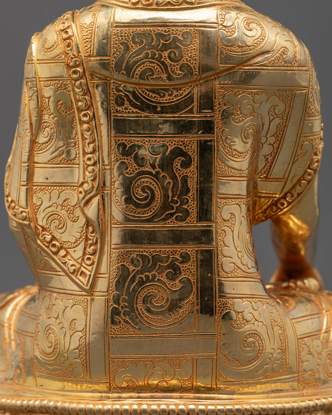 Shakyamuni Buddha Statue | Beautifully Hand-Carved Buddha