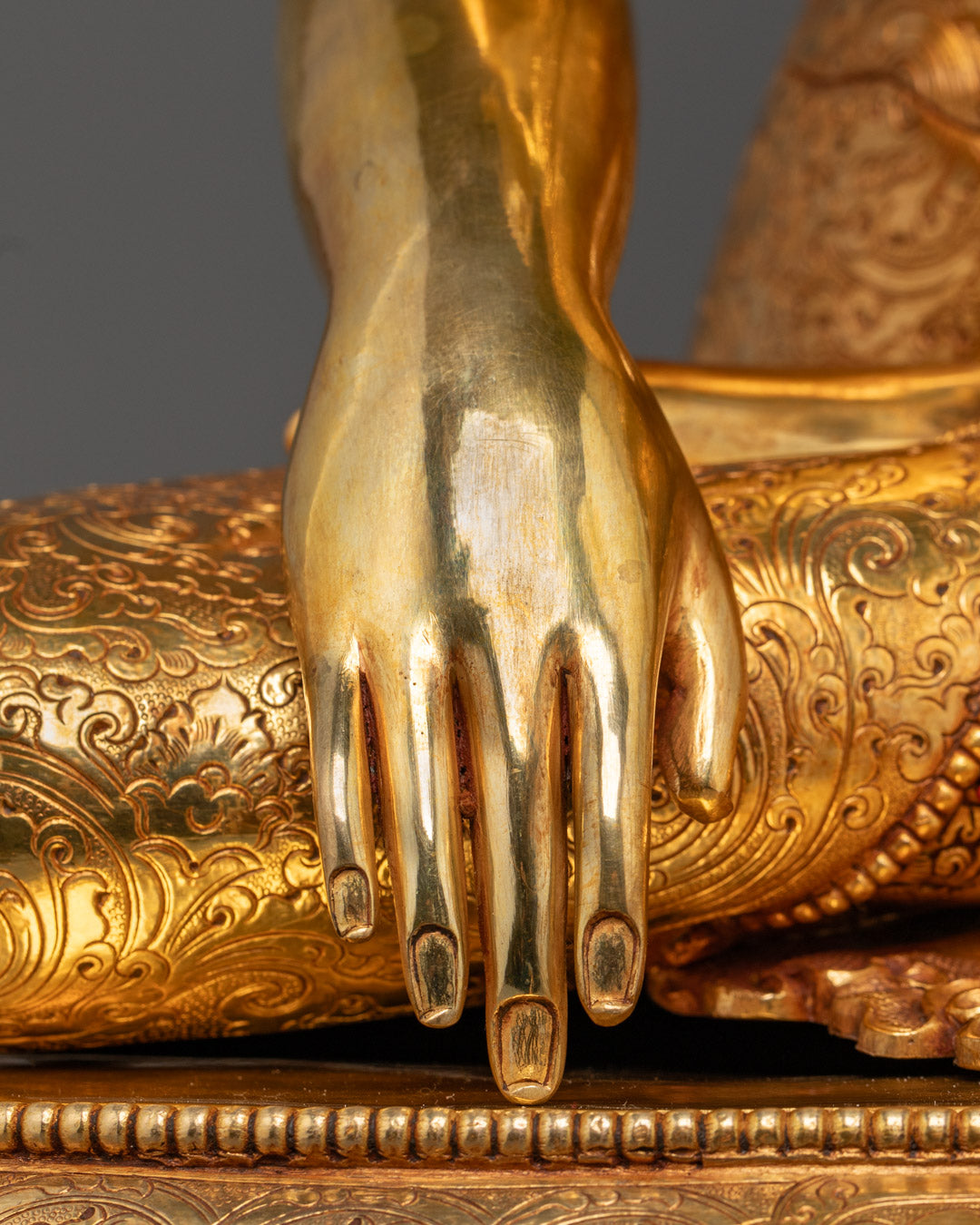Shakyamuni Buddha Statue | Enlightenment-Inspired Handmade Art