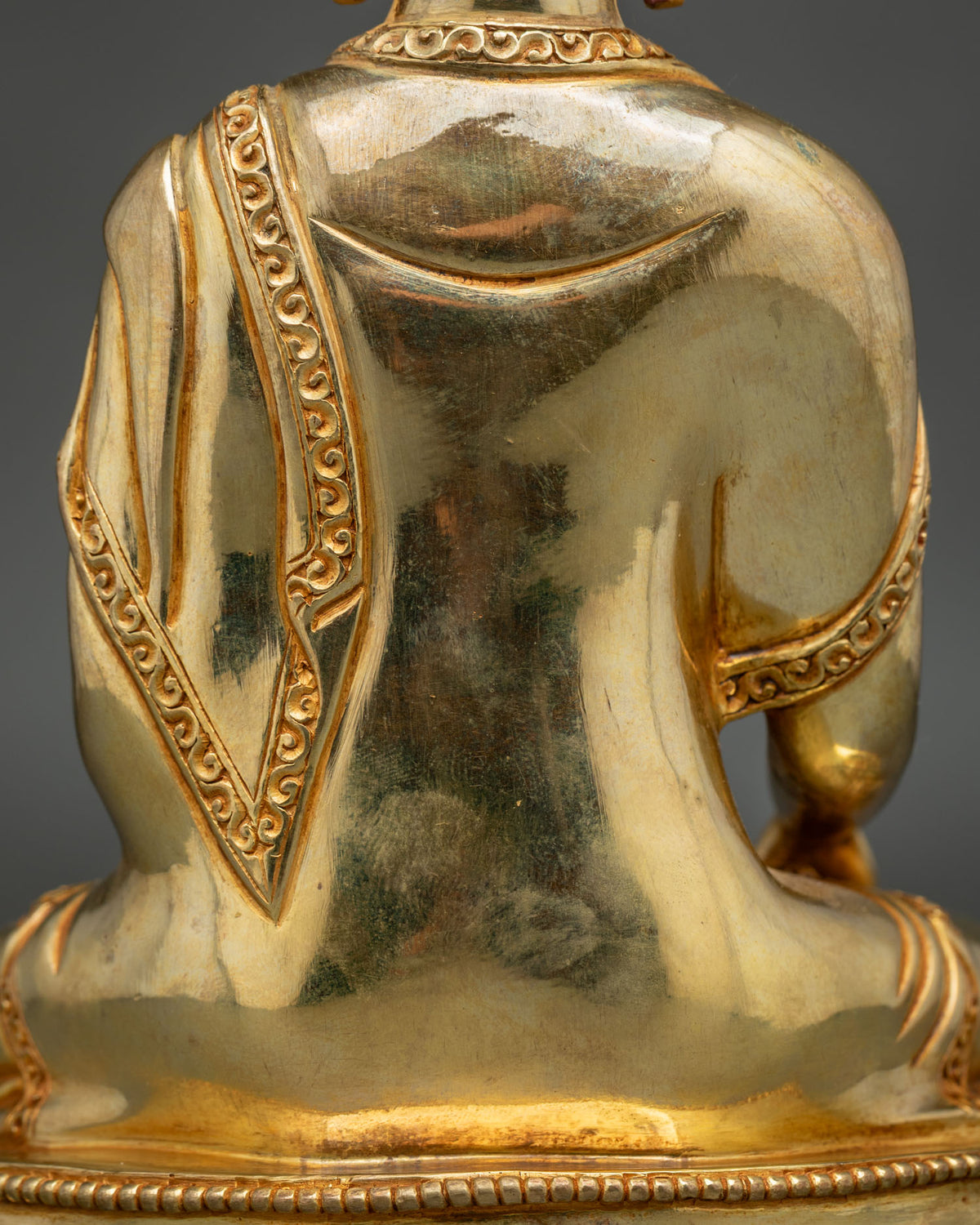 Buddha Shakyamuni Statue